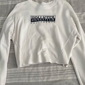 Hollister White Cropped Sweatshirt